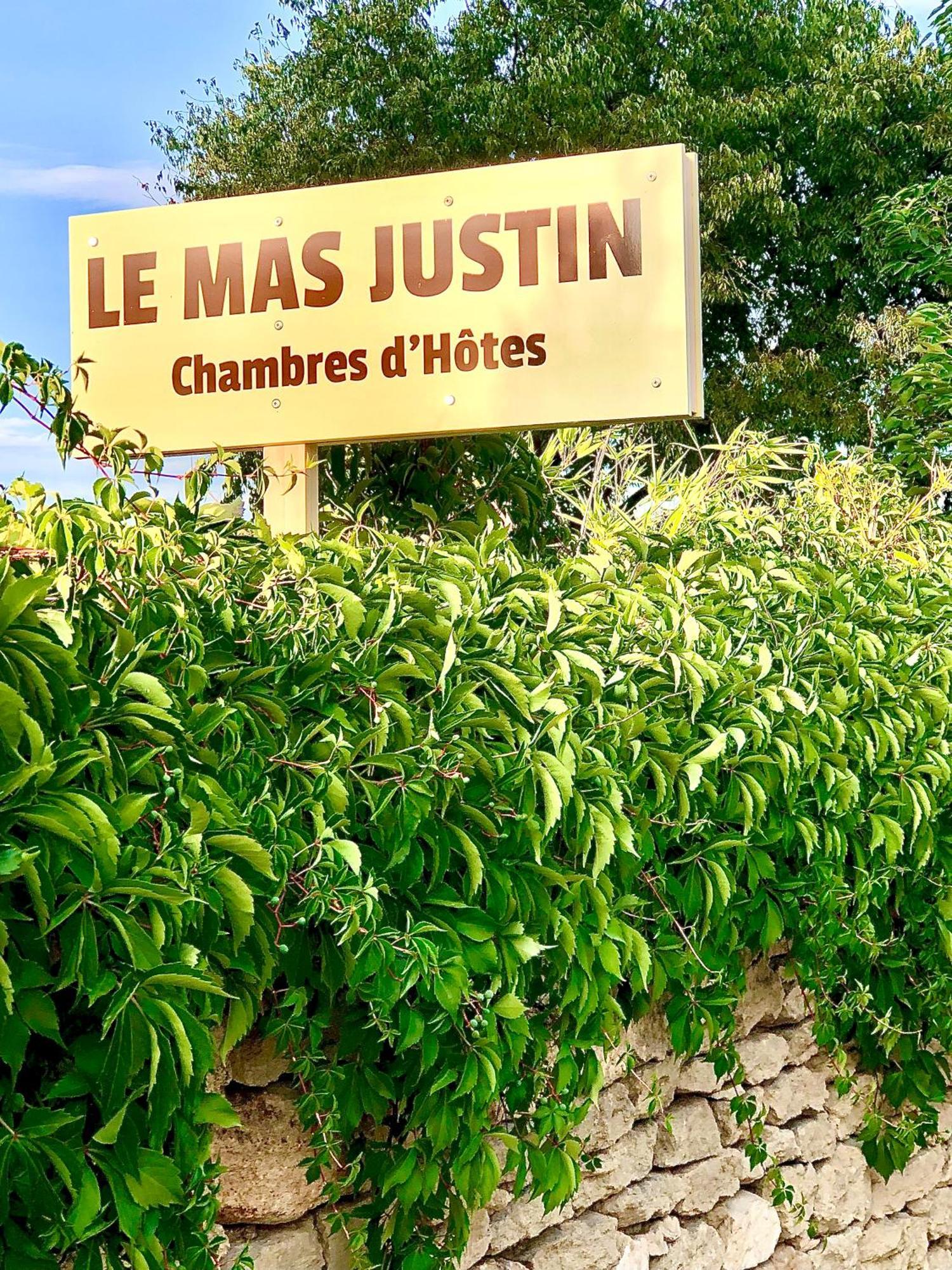 Le Mas Justin Gordes Exterior photo